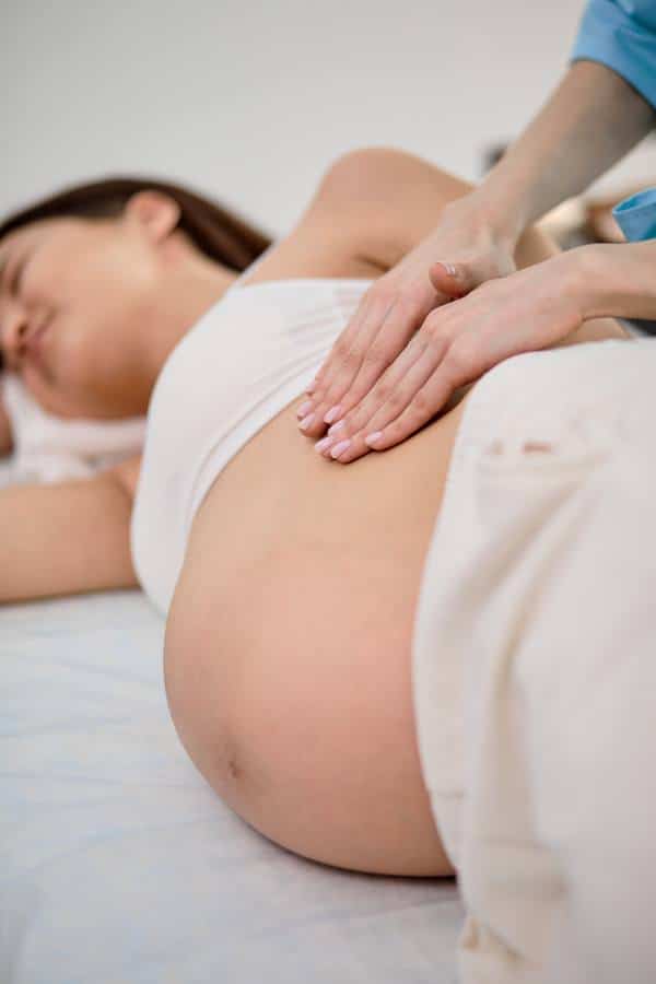Massage de la femme enceinte
